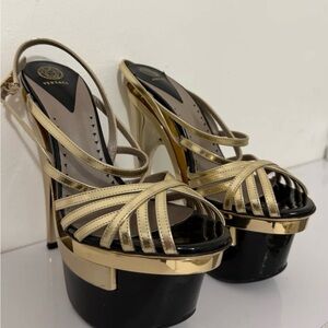 RARE Versace Platform Pump Heels Enio Silla Limited Edition